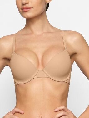 🆕 SKIMS Fits Everybody T-Shirt Bra — ochre 34D